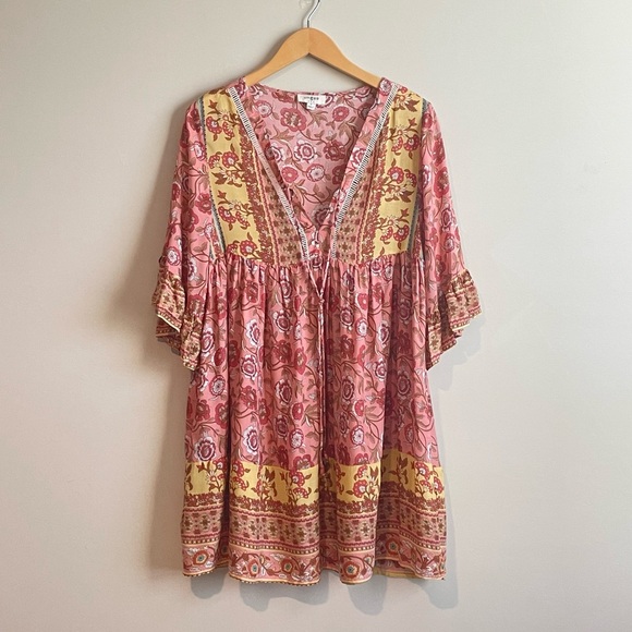 Umgee Dresses & Skirts - NWOT Umgee Boho Floral Cottage Core Boho Dress Festival Indie Whimsy Size S